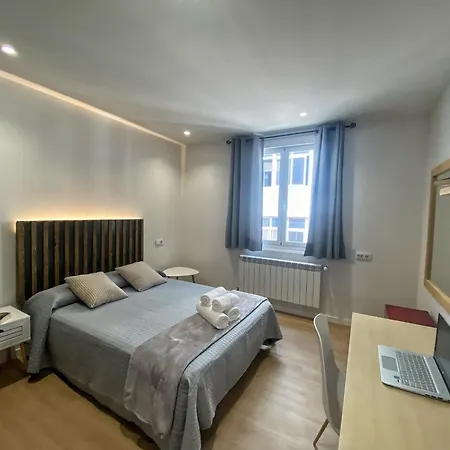 Proxima Al Centro De Ourense